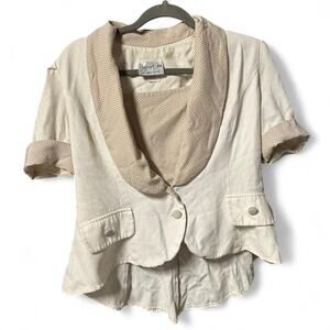 Small Vintage 80s short sleeve cream blazer with white tan polka dot